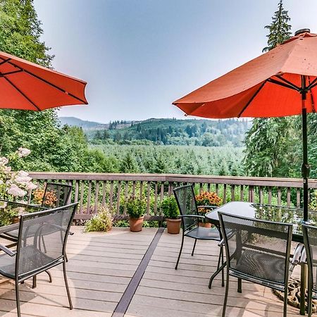 Misty Valley Inn Forks Esterno foto